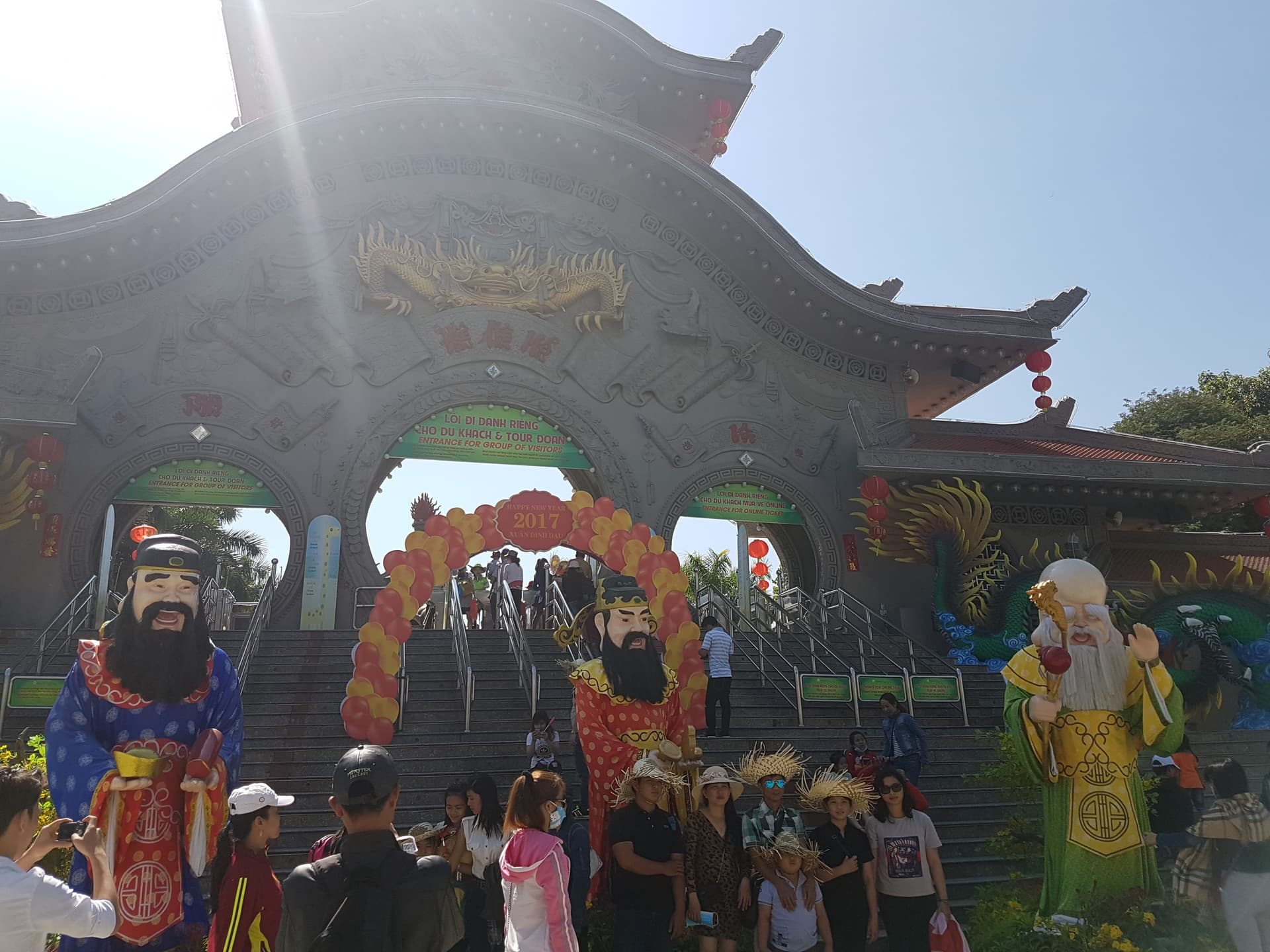 ベトナムのディズニーランド!?