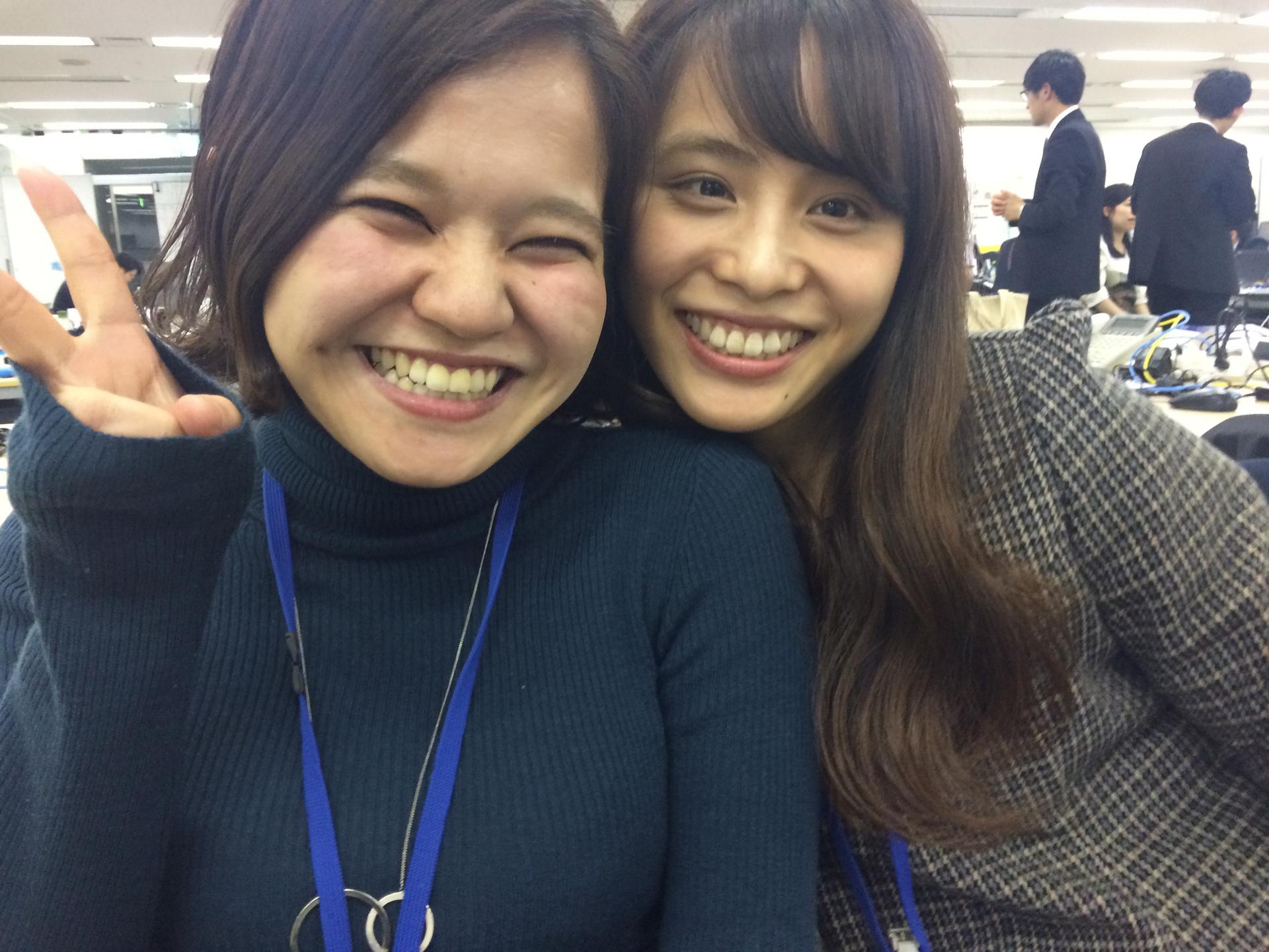 中途入社社員のデスクの中身は、割と生活感満載★っていうお話