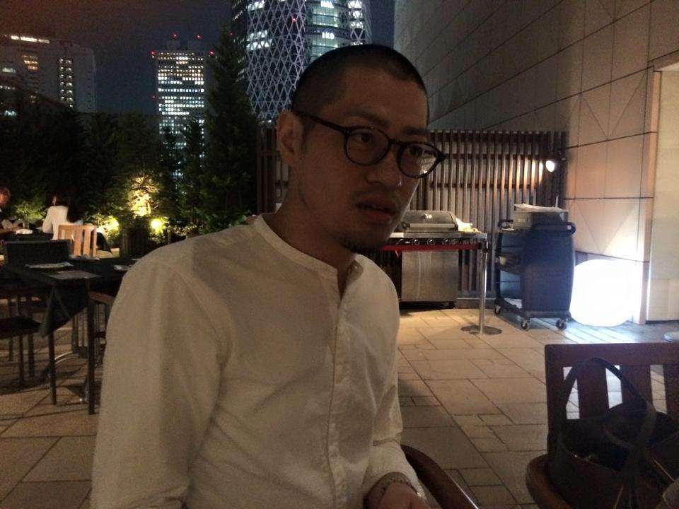 チームの飲み会に現れたザ・レジェンド。