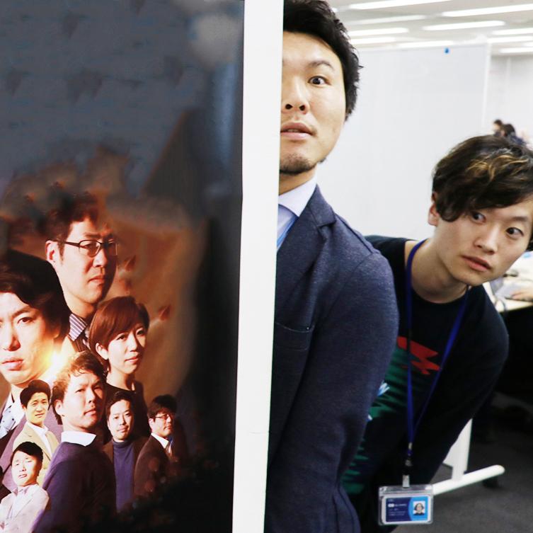 社内に貼られたあのポスターの謎が明らかに、経営企画室の新星『ガッキー』と編集者『まっさん』の企み #きょうのエン