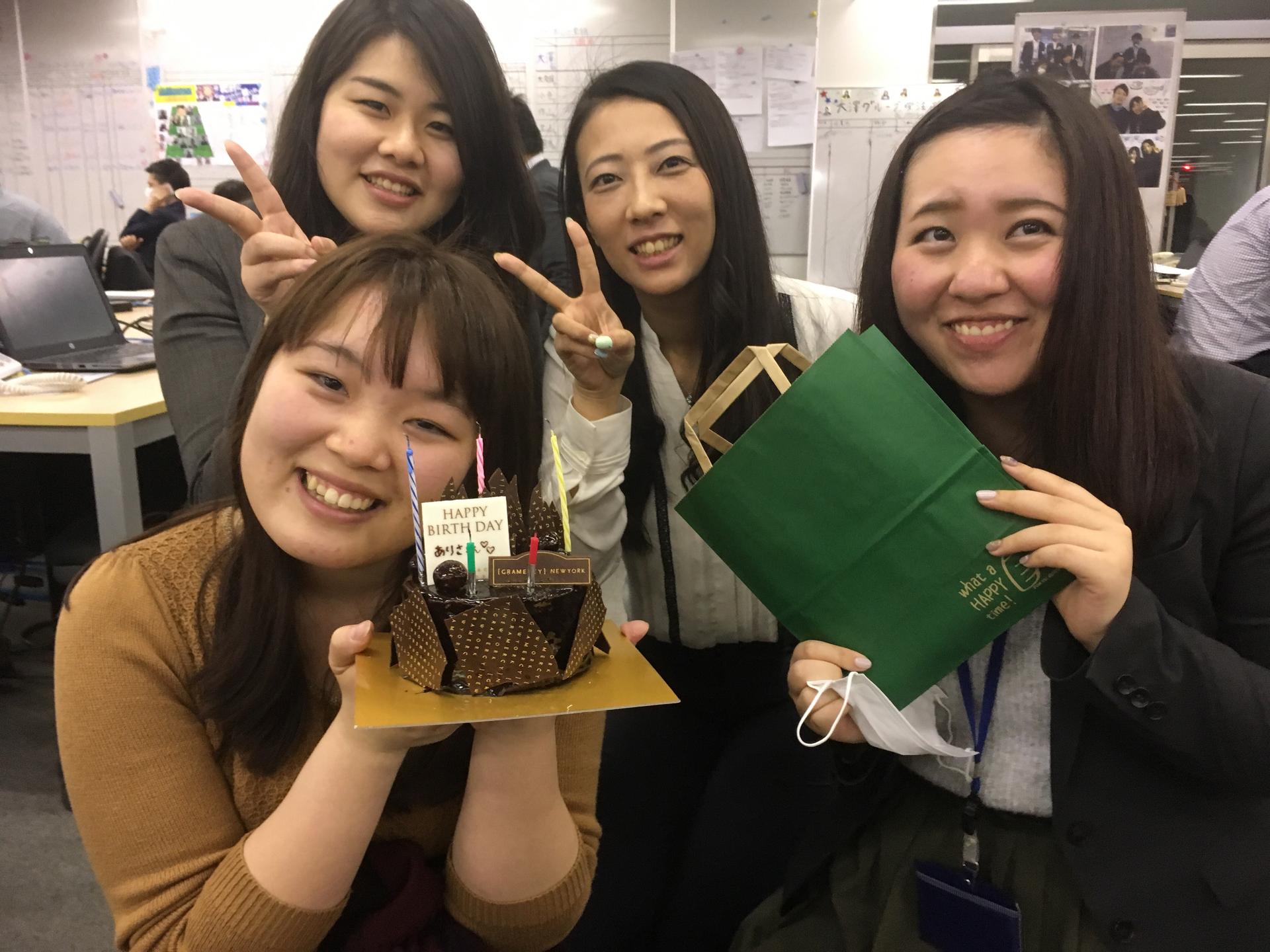 本日の誕生日ガール!#ウチの営業部